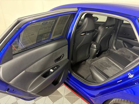 Used 2025 Hyundai Elantra N FWD image 27