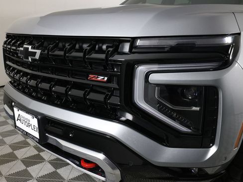 Used 2026 Chevrolet Tahoe Z71 w/ Comfort Package AWD/4WD image 40