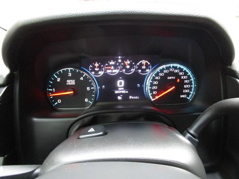 Used 2020 GMC Yukon Denali w/ Denali Ultimate Package RWD image 12