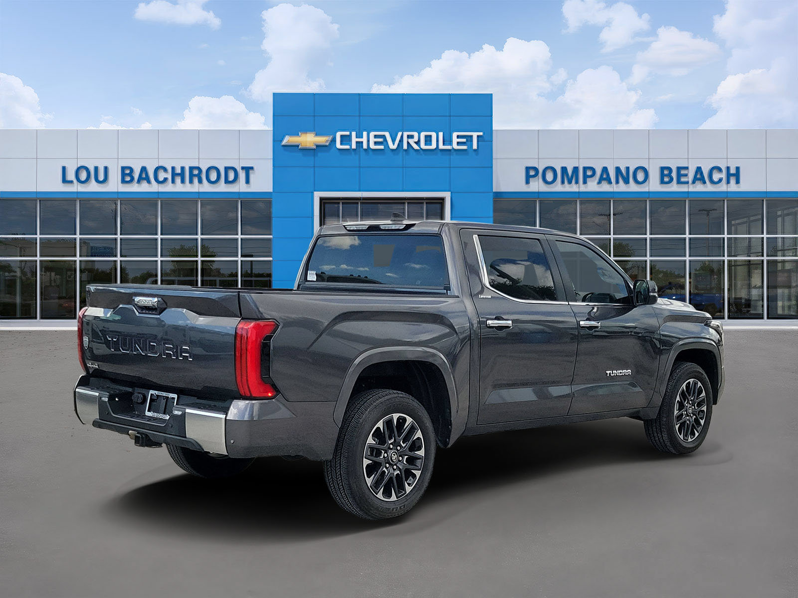 Used 2025 Toyota Tundra Limited AWD/4WD image 3