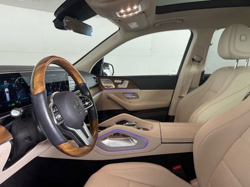 Used 2022 Mercedes-Benz GLS 450 4MATIC image 35