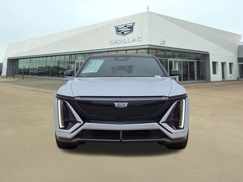 New 2026 Cadillac Lyriq V w/ Exterior Carbon Fiber Package image 2