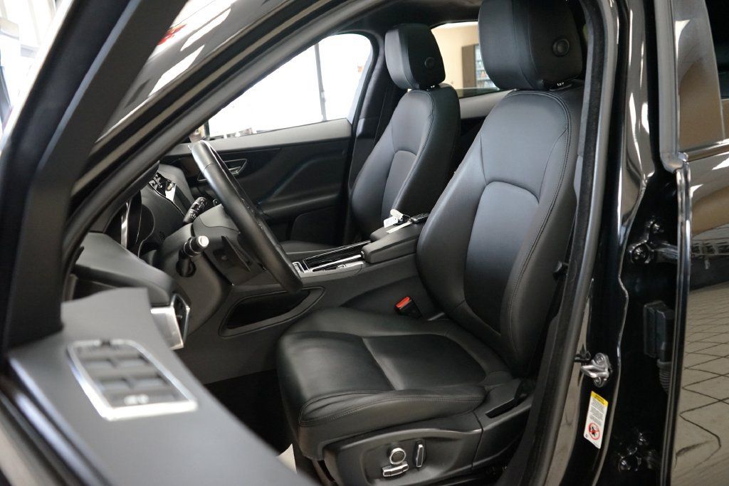 Used 2020 Jaguar F-PACE Premium AWD/4WD image 2