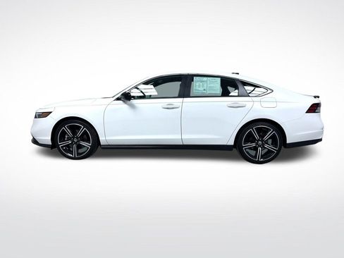 Used 2024 Honda Accord Sport image 13