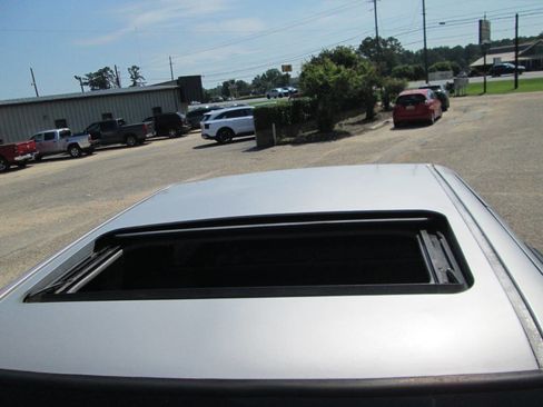 Used 2002 Ford F150 XLT RWD image 13