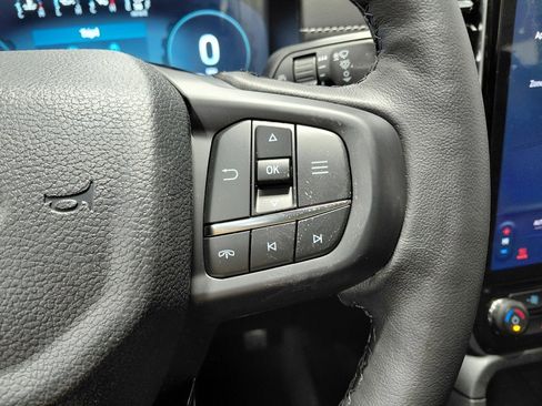 New 2025 Ford Ranger Lariat w/ FX4 Off-Road Package image 23