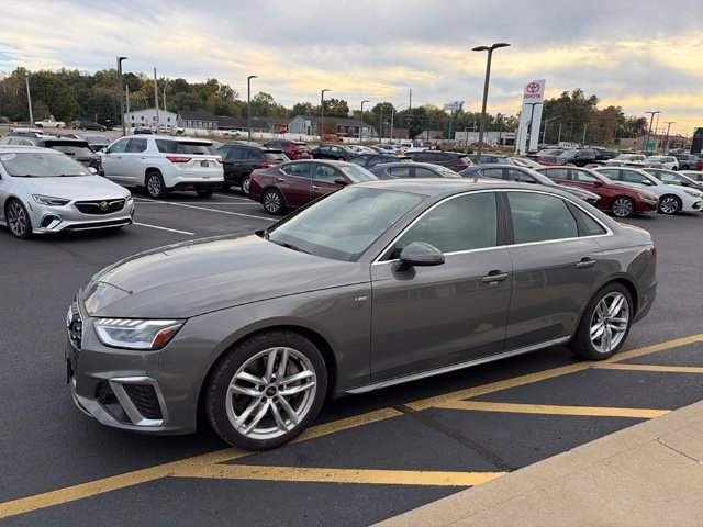 Used 2023 Audi A4 2.0T Premium Plus AWD/4WD image 2
