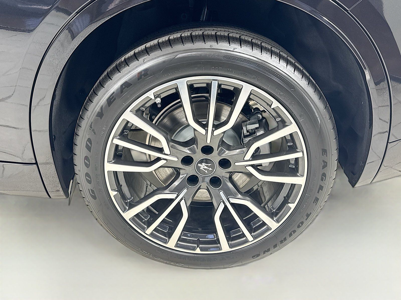 Used 2025 Maserati Grecale GT AWD/4WD image 9