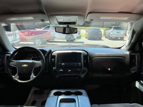 Used 2018 Chevrolet Silverado 1500 LT w/ All Star Edition AWD/4WD image 11
