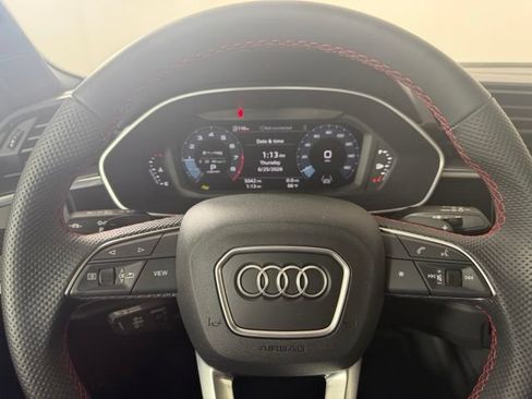 Certified 2025 Audi Q3 2.0T Premium Plus AWD/4WD image 12
