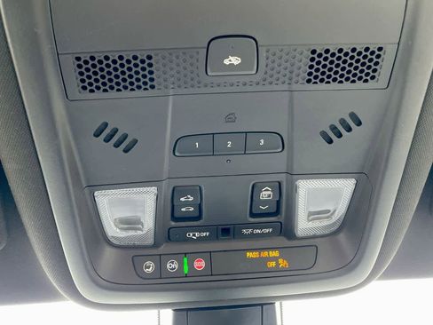 Certified 2023 Cadillac XT6 Sport w/ Technology Package image 35