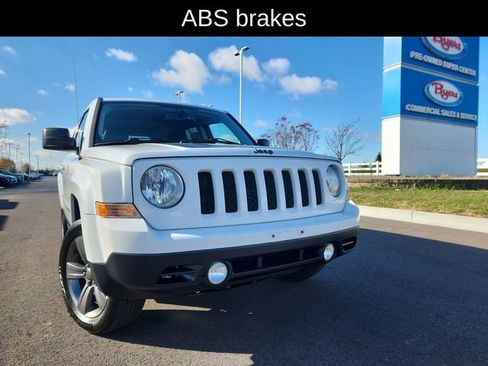 Used 2016 Jeep Patriot Sport w/ Power Value Group image 14