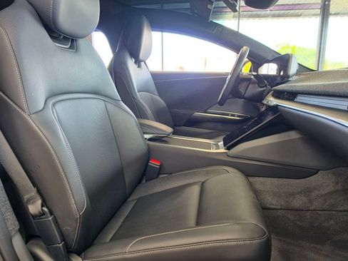 Used 2024 Lucid Air Touring AWD/4WD image 23