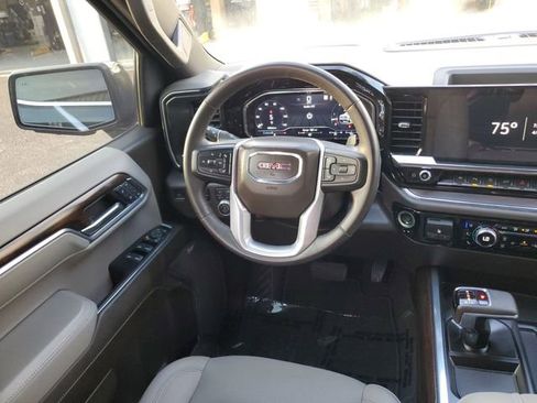 Used 2023 GMC Sierra 1500 SLT w/ SLT Premium Plus Package AWD/4WD image 14