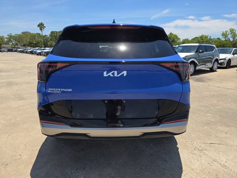 New 2026 Kia Sportage SX FWD image 7