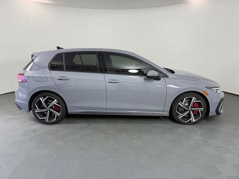 Used 2025 Volkswagen GTI SE FWD image 8