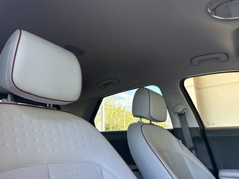 Used 2023 Hyundai Ioniq 5 SEL w/ Cargo Package AWD/4WD image 15
