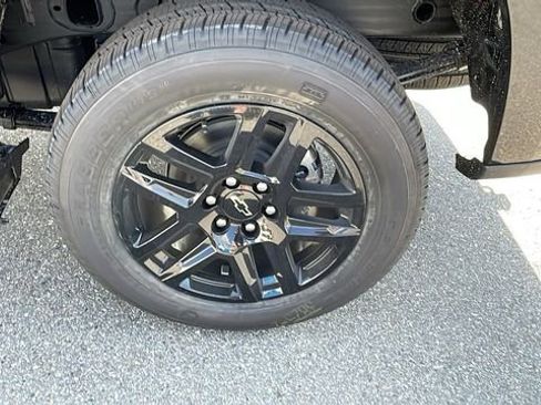 New 2026 Chevrolet Silverado 1500 Custom RWD image 29