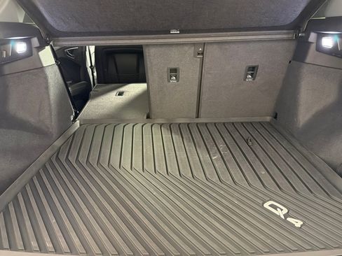 Certified 2023 Audi Q4 e-tron Premium Plus w/ Premium Plus RWD image 14