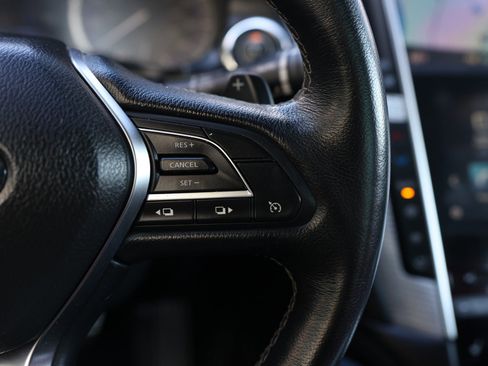 Used 2018 INFINITI Q60 3.0t Sport w/ Sensory Package 3.0T Sport image 32