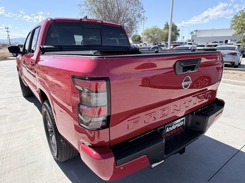 Certified 2025 Nissan Frontier SV image 8