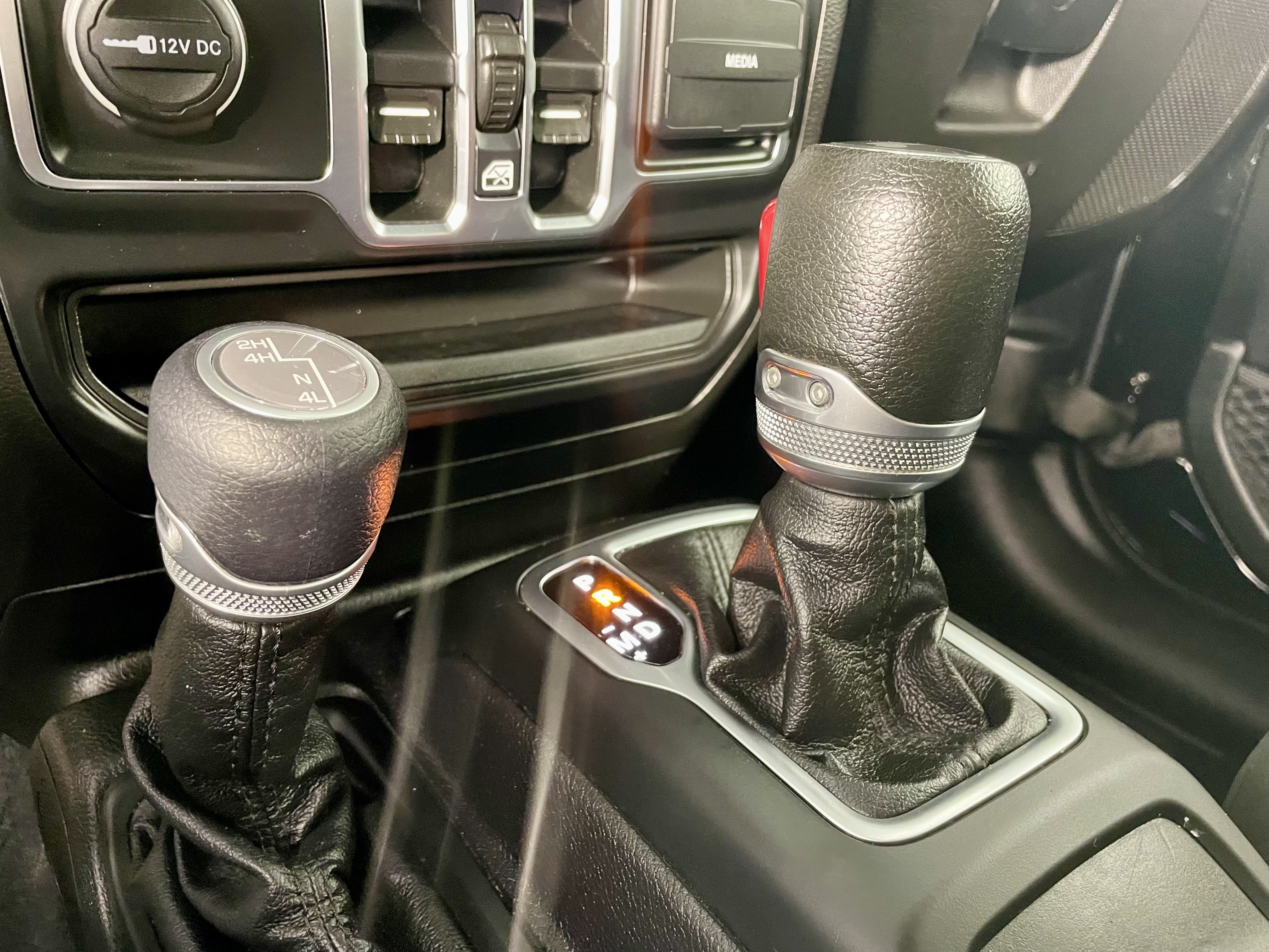 Used 2021 Jeep Wrangler Unlimited Sport AWD/4WD image 17