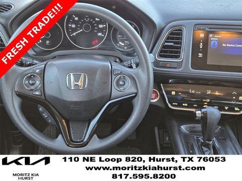 Used 2017 Honda HR-V EX image 10