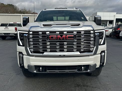 Used 2025 GMC Sierra 2500 Denali w/ Denali Reserve Package image 3