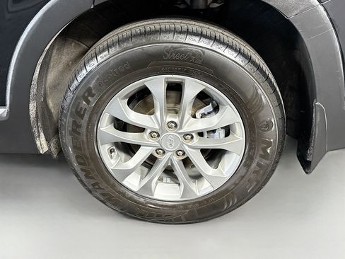 Used 2020 Hyundai Santa Fe SEL image 37