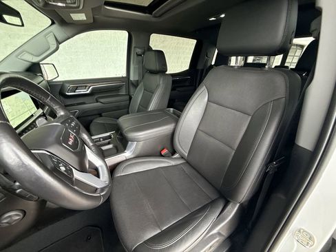 Certified 2023 GMC Sierra 1500 SLT w/ SLT Convenience Package image 20