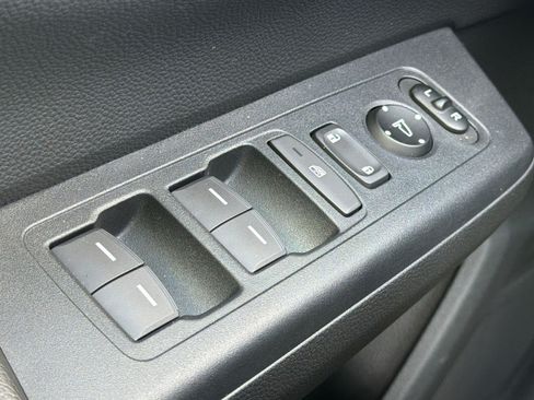 Certified 2025 Honda CR-V Sport-L image 15
