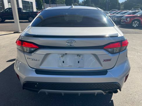 Used 2022 Toyota Corolla XSE w/ Carpet Mat Package (TMS) FWD image 6