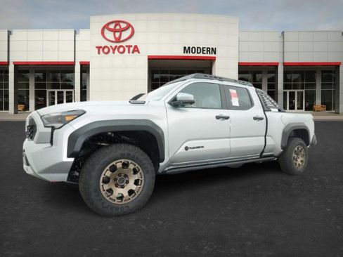 New 2025 Toyota Tacoma 4x4 Double Cab Hybrid image 6