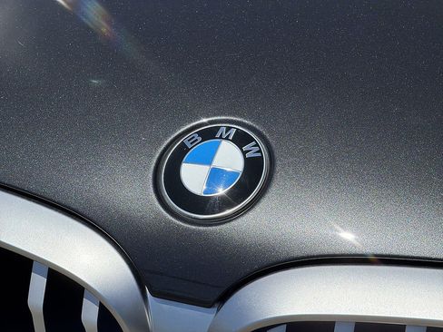 Used 2024 BMW X3 sDrive30i w/ Convenience Package RWD image 31