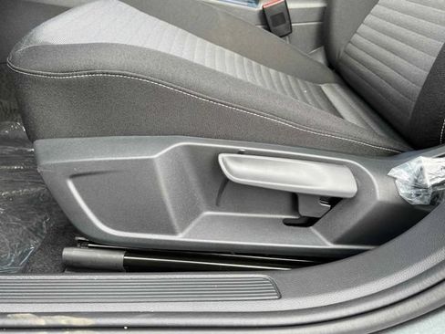 Used 2026 Volkswagen Jetta S FWD image 17