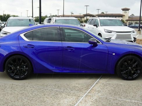 Certified 2023 Lexus IS 350 F Sport RWD image 4