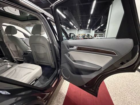 Used 2015 Audi Q5 2.0T Premium Plus w/ Technology Package AWD/4WD image 24