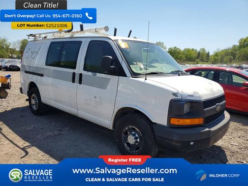 Used 2011 Chevrolet Express 2500 RWD image 5