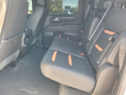 Certified 2025 GMC Sierra 1500 AT4 w/ AT4 Premium Package image 8