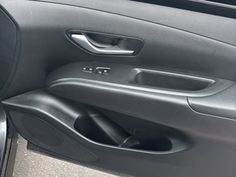 Used 2022 Hyundai Tucson SEL AWD/4WD image 32