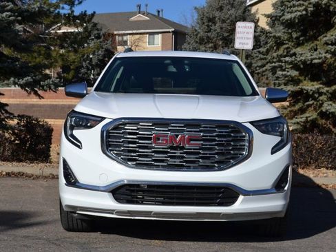 Used 2018 GMC Terrain Denali image 4
