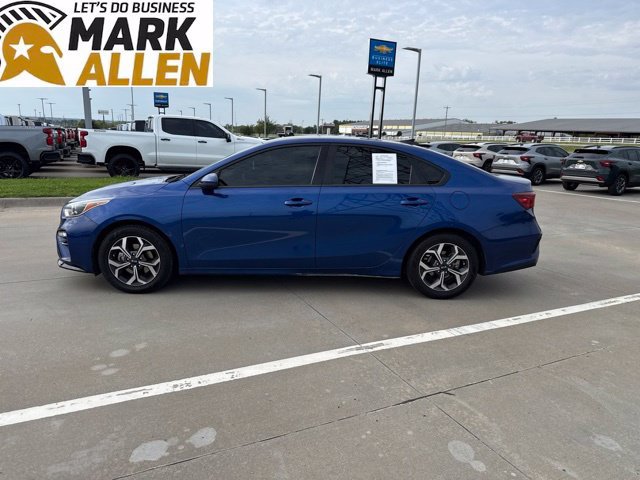 Used 2020 Kia Forte LXS FWD image 3