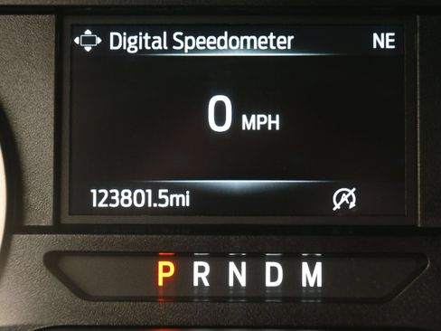 Used 2021 Ford Expedition XLT RWD image 16