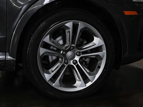 Used 2018 Audi Q3 2.0T Premium Plus w/ Premium Plus Package AWD/4WD image 51