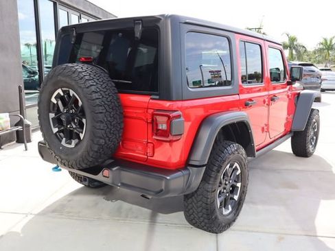 Used 2024 Jeep Wrangler Unlimited Rubicon 4xe AWD/4WD image 3