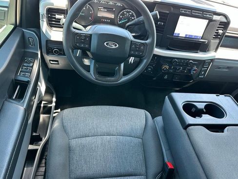 Used 2024 Ford F250 XL w/ STX Appearance Package AWD/4WD image 8