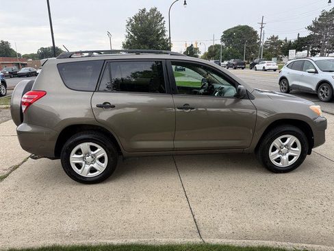 Used 2011 Toyota RAV4 2WD w/ Base L4 Extra Value Pkg image 4