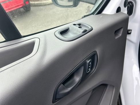 New 2025 Ford Transit 250 148 Medium Roof w/ Load Area Protection Package image 14