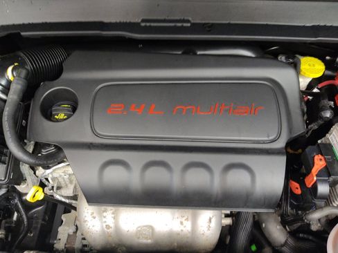 Used 2019 Jeep Compass Latitude w/ Safety & Security Group image 30