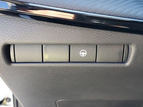 New 2026 Nissan Kicks SR w/ Cold Weather Package AWD/4WD image 20